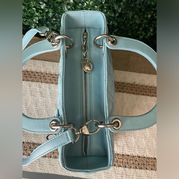 Dior Lady Dior Bag Baby Blue with COA and Dustbag - Picture 6 of 12